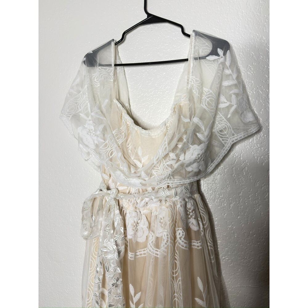Baltic Born Off-Shoulder White Lace Mini Dress - Picture 6 of 11